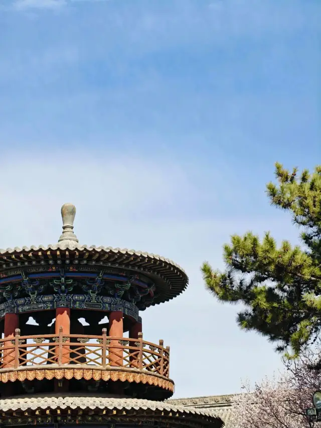 山西の古城の威容と壮観さ