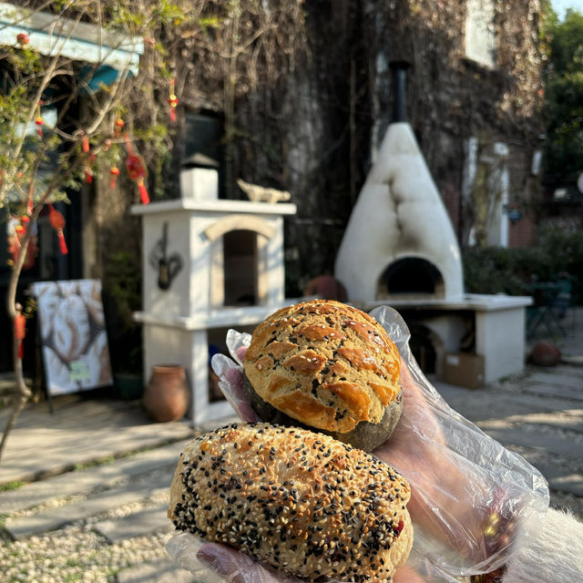 中山首發！終於吃到超火的窯爐烤麵包🥖啦