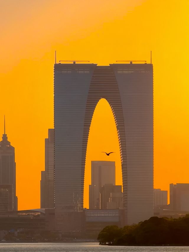 金雞湖日落浪漫爆燈！