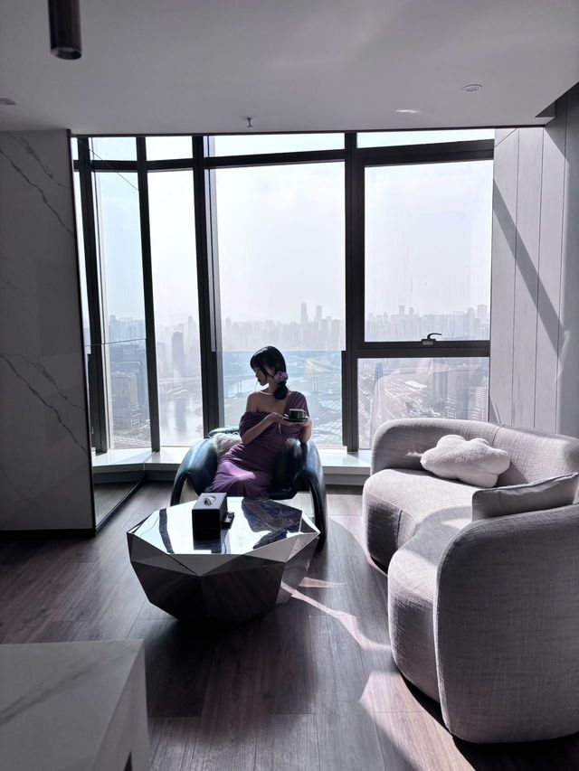 高空江景一絕！重慶英迪逊高空酒店超值打卡