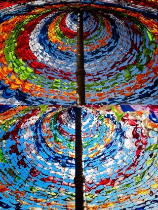 The Thousand-Year Legend of Princess Wencheng's Mirror-Throwing Mountain