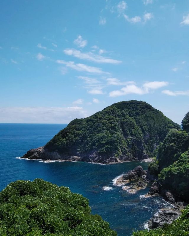 伊根舟屋與天橋立，穿越時光的京都藍寶石。