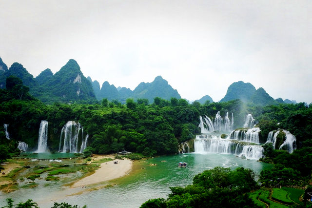 百色古龍山峽谷｜喀斯特奇觀與壯鄉風情之旅