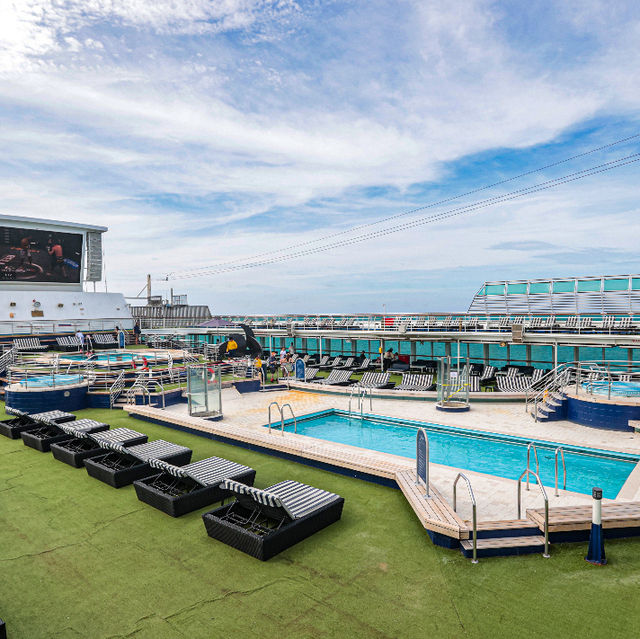 FLASH SALE EXTENDED! Cruise from Singapore from just S$199 – Phuket, Penang, Melaka & More 