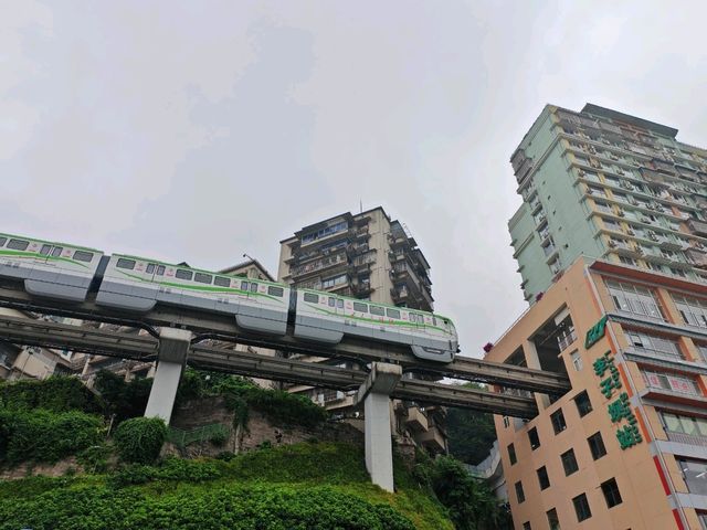 重庆︱在時光褶皺裏邂逅山城密語