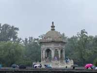 雨中圓明園：歷史與自然的私語