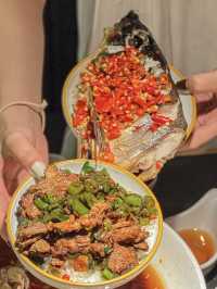 呢個剁椒魚頭真係好送飯啊