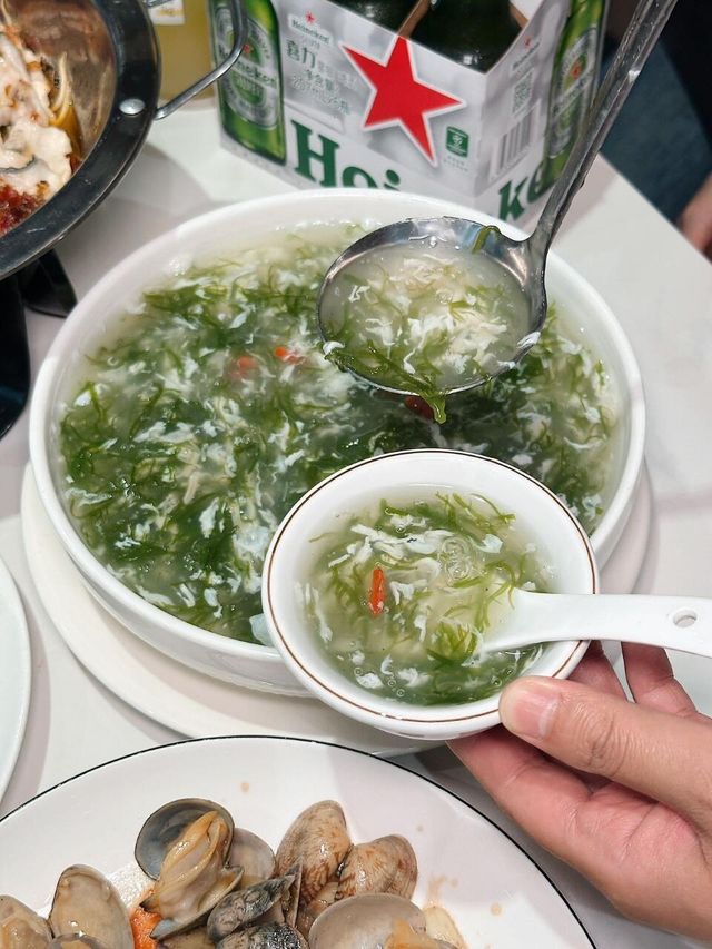 本地人都會嚟嘅海鮮餐廳肯定穩陣！