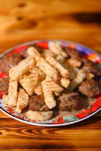 安娜飯店｜室韋界河邊嘅俄式家庭廚房