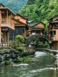 德夯苗寨-避暑勝地，風景如畫