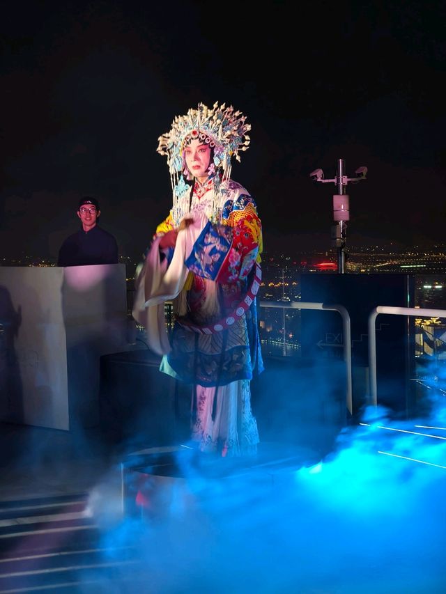 New Exclusive Skyline-Viewing Spot in Shanghai!