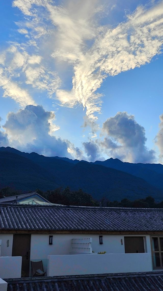 我在民宿等日落