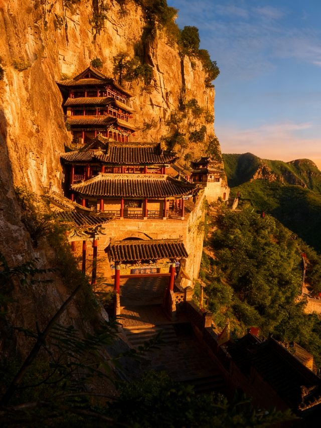 賞邯鄲紅葉正當時