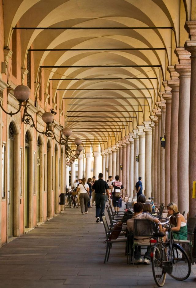 從摩德納到蒙塔爾奇諾,意大利最佳旅遊勝地 從摩德納到蒙塔爾奇諾,意大利最佳旅遊勝地