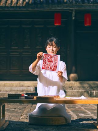 Hua Jian Fu · Pine Whisper | Immerse Yourself in Intangible Cultural Heritage and Slow Time at the Hotel