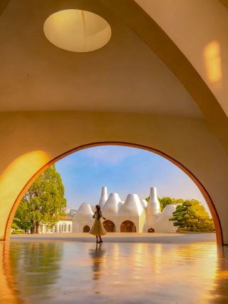 Mile has no Buddha, but it has a whole city’s relaxed vibe