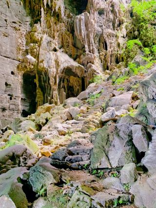 Long'an Xianyuan Valley 3-Day 2-Night Ultimate Guide | Free Underground Cave Secret, Slow Travel in Karst Mountains