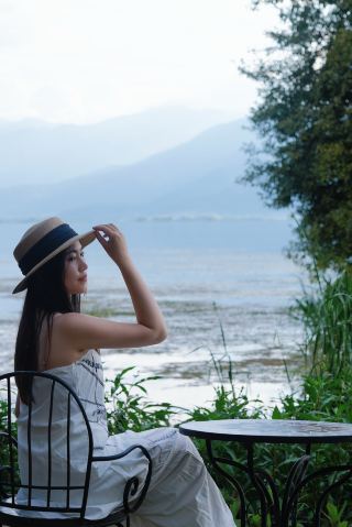 At Gugumeimei, encounter the gentle romantic charm of Dali