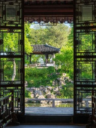 A Suzhou One-Day Itinerary: The Humble Administrator's Garden, Suzhou Museum, and Guanqian Street – A Feast for the Senses!