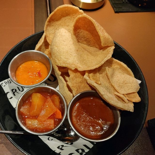 Cruise Restaurant and Bar
