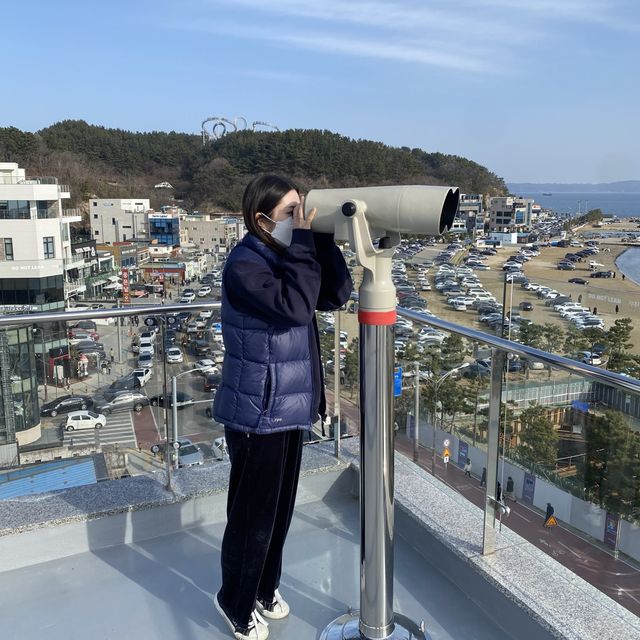오션뷰에 회전목마까지 있는 카페 “오브레멘”