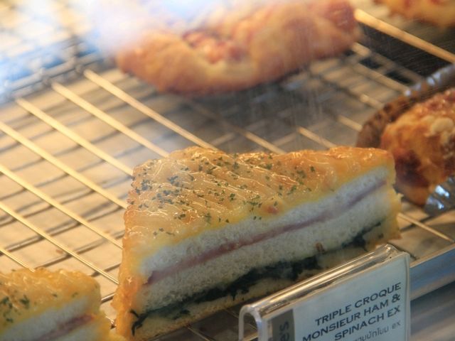 Bellinee's Bake & Brew | Ao Nang Landmark