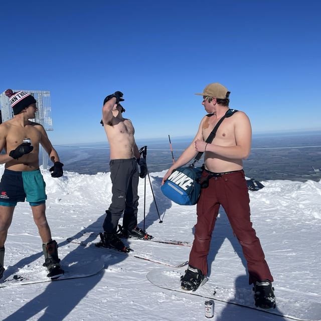 Stunning views on icy mountains 