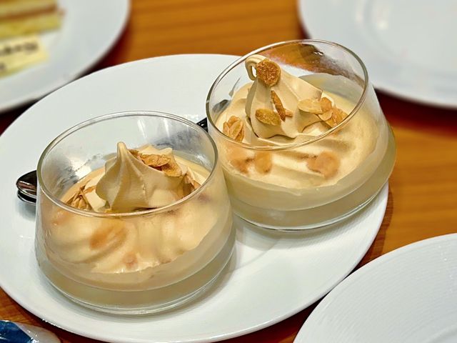 點解要早半年訂位？mezza9 「與廚共饗」超抵食海鮮自助晚餐。