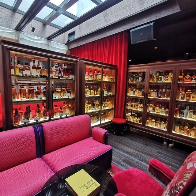 Whisky Club & Jazz Bar, Vagabond Club