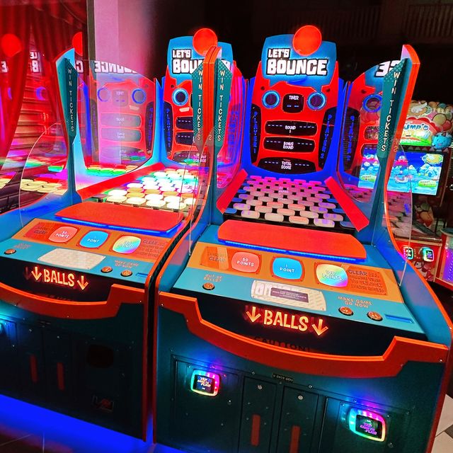 Fun times at the arcade 🕹️ 
