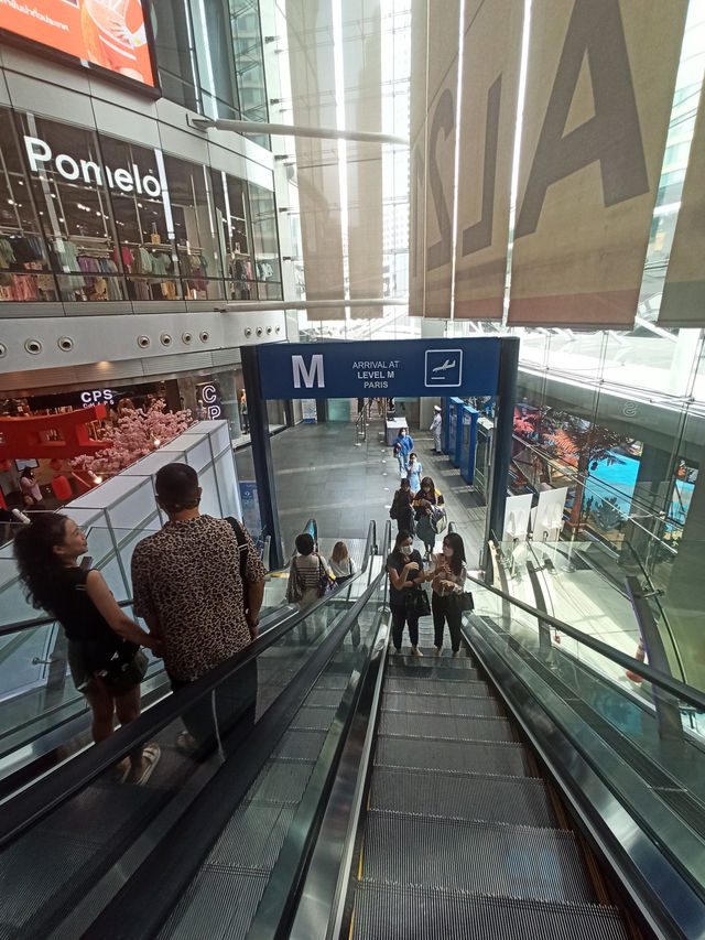 เทอร์มินัล 21 (Terminal 21)