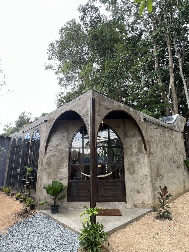 รีวิวคาเฟ่ Vanvela Cafe’ & Space
