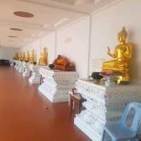 วัดยางกวง ขอพรพระแสนแซว่  เชียงใหม่