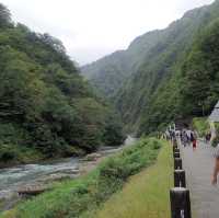 清津峽 ｜🏞️自然美景與藝術嘅結合