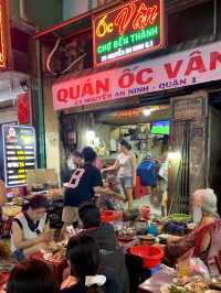 Quán Ốc Vân ร้านขายหอยริมถนน โฮจิมินห์
