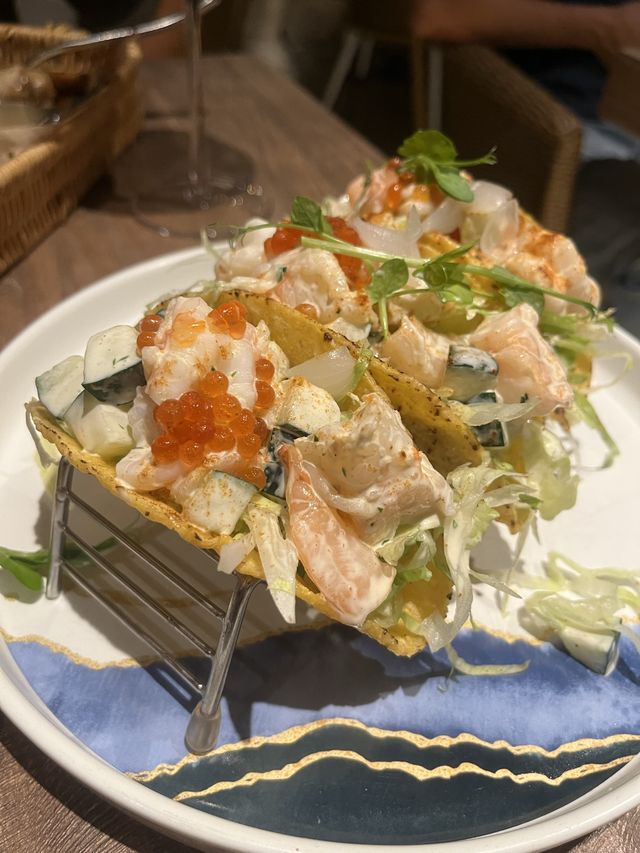 ✨Chill爆東南亞fusion菜 2層高🤩維港海景酒吧餐廳🌌