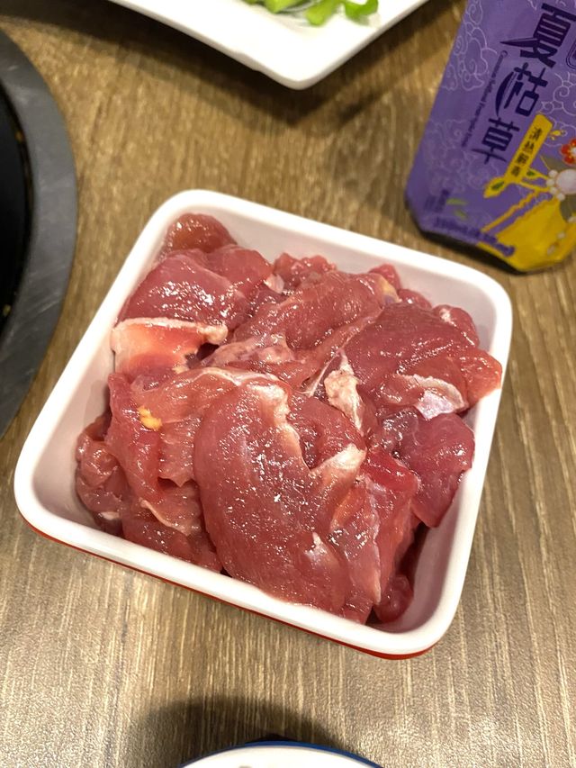 指定任食套餐加錢可無限時任食羊腩煲 海鮮放題