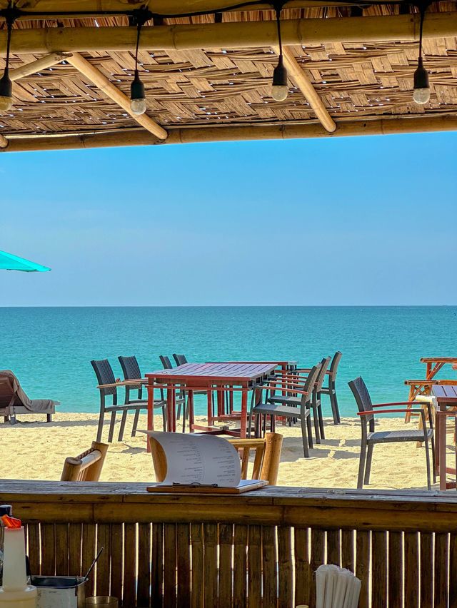 에메랄드빛 바다가 예쁜 르 메르디앙 카오락🏖️
