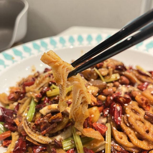 銅鑼灣份量十足酸菜魚