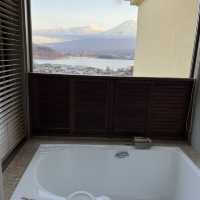 《河口湖富士山一泊二食溫泉🗻🇯🇵》