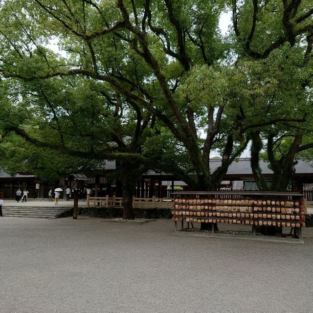愛知旅行！観光名所「熱田神宮」