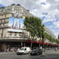 Paris 🇫🇷 - The City best explored by Foot 👣