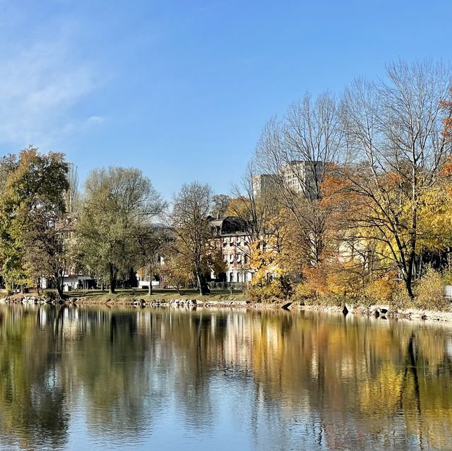Kirchenfeldbrücke: History in Every Step
