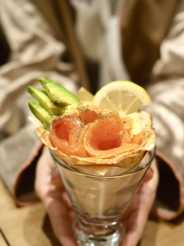 靚茶配雞蛋仔同可麗餅，休閑好去處！