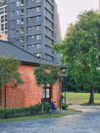 [台北] 萬華西門町的市定古蹟 日式風格的鐘樓與建築群-西本願寺