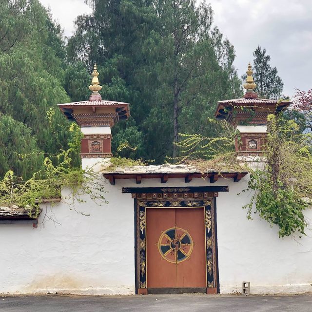 Punakha Serenity: Bhutan's Tranquil Embrace