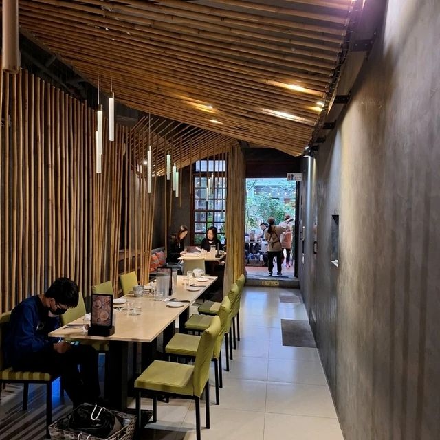 創意烏魚子料理餐廳-鯉魚