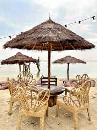 ร้านอาหารวิวสวย Seafood Club Bangsaen