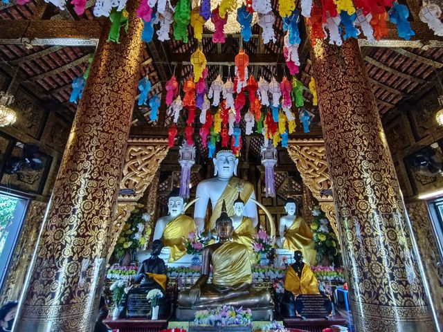 กราบสักการะ เสาหลักเมืองแรกเริ่มเมืองเชียงใหม่ 🙏🏻