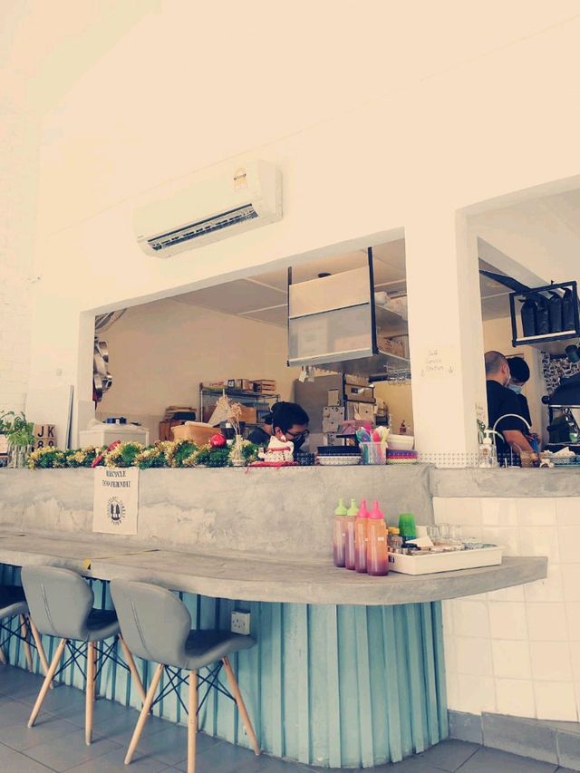 Jam And Kaya Cafe